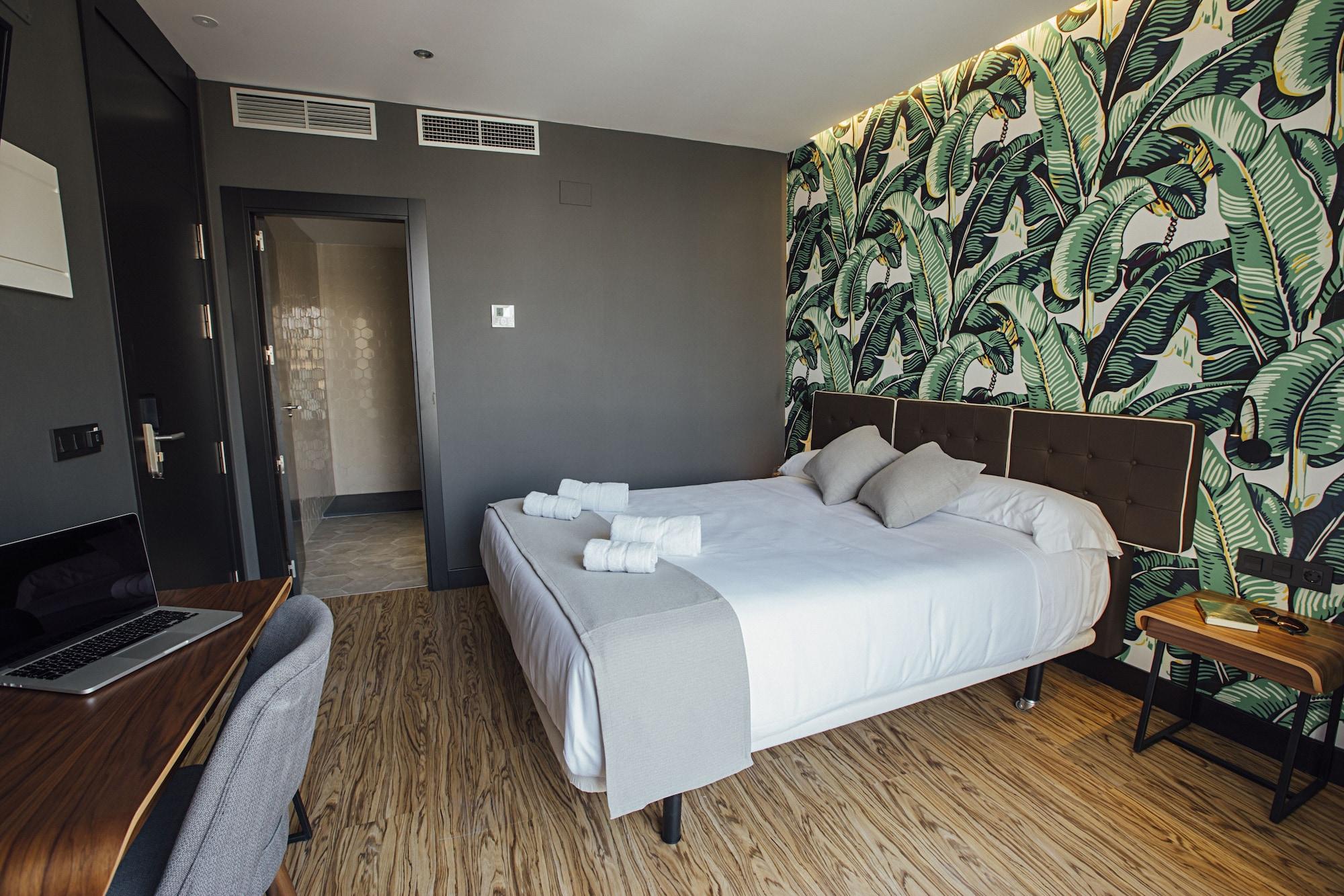 Malaga Premium Hotel Exterior photo